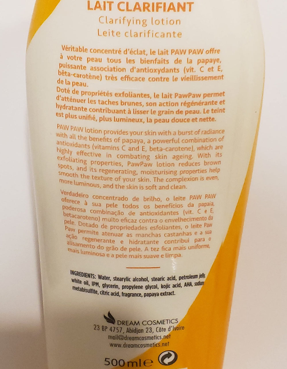 Paw Paw Clarifying Body Kit 4pcs bottle close-up highlights clean formulas for daily use.
