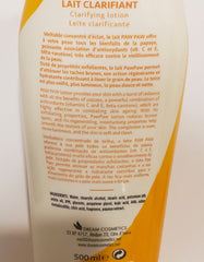 Paw Paw Clarifying Body Kit 4pcs bottle close-up highlights clean formulas for daily use.