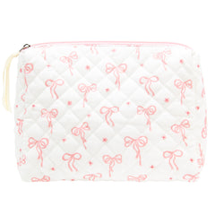 PAZIMIIK quilted makeup bag exterior highlights luxury stitching for stylish travel.