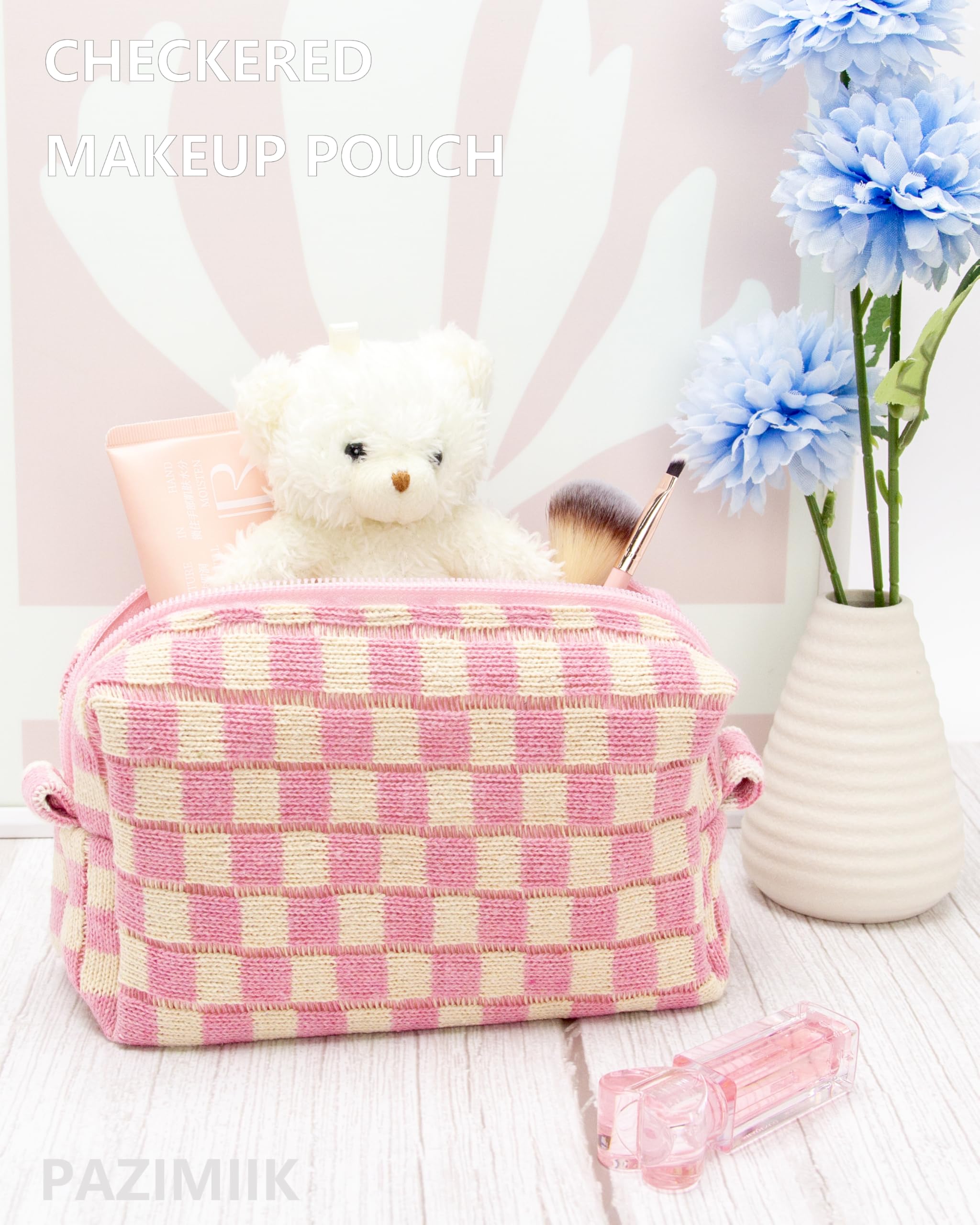 PAZIMIIK checkered makeup bag inside layout reveals single roomy compartment for essentials.