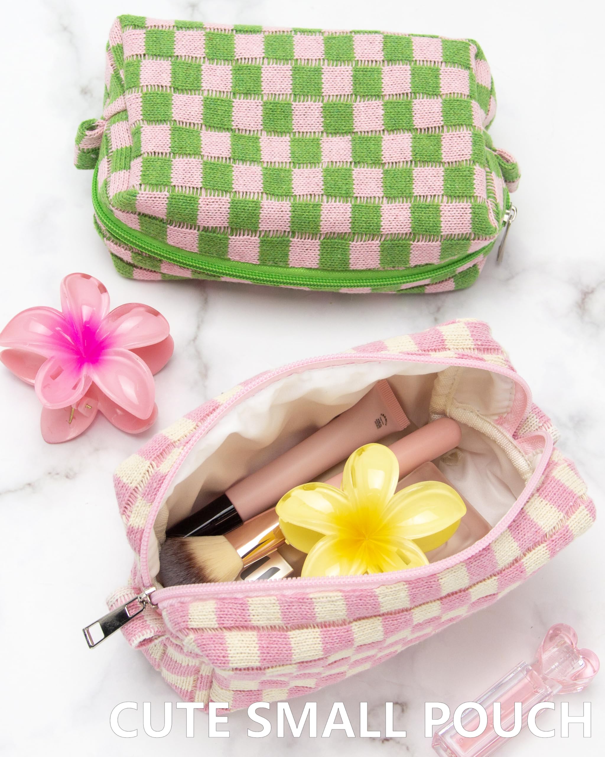 PAZIMIIK checkered makeup bag open zip highlights accessible interior for quick makeup routines.