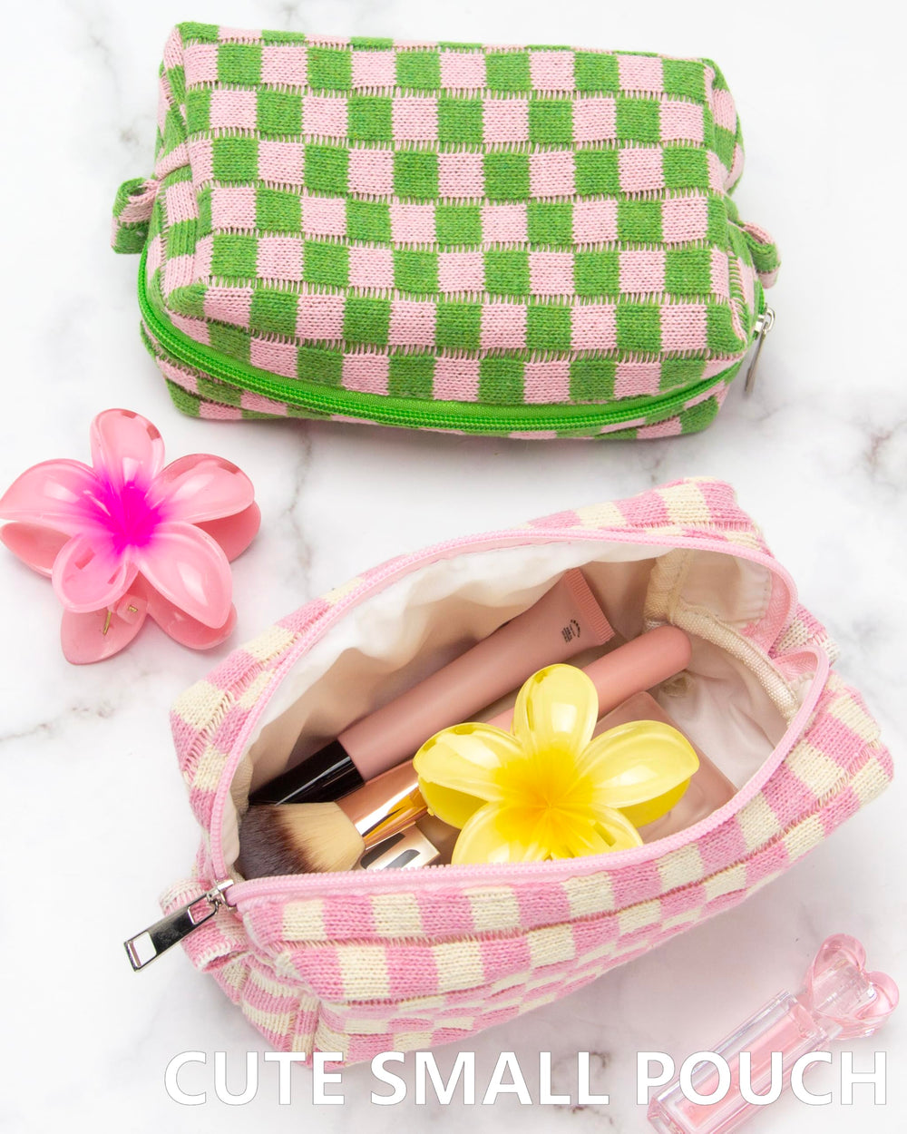 PAZIMIIK checkered makeup bag open zip highlights accessible interior for quick makeup routines.