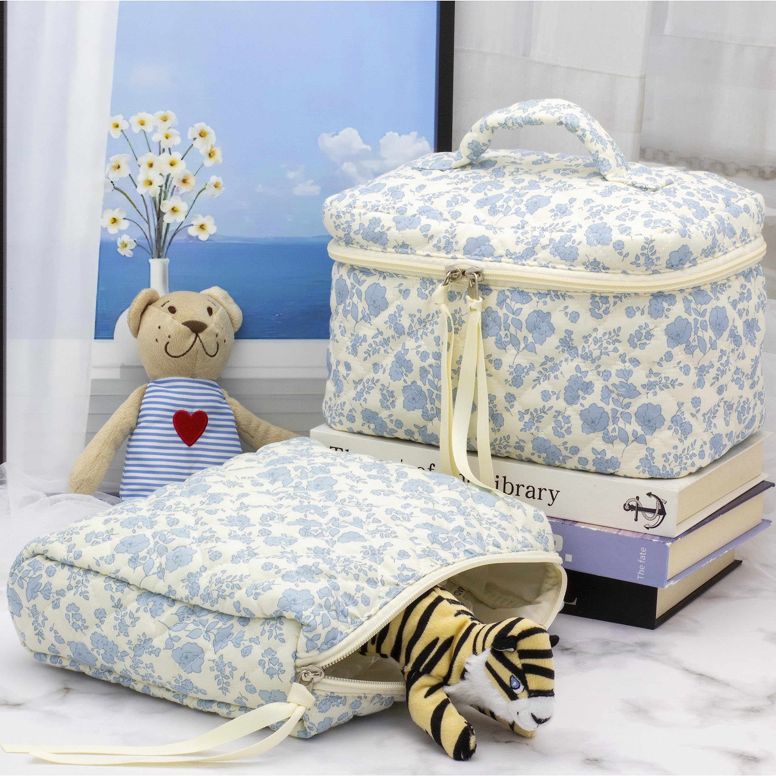 PAZIMIIK quilted makeup bag travel-ready design for on-the-go packing