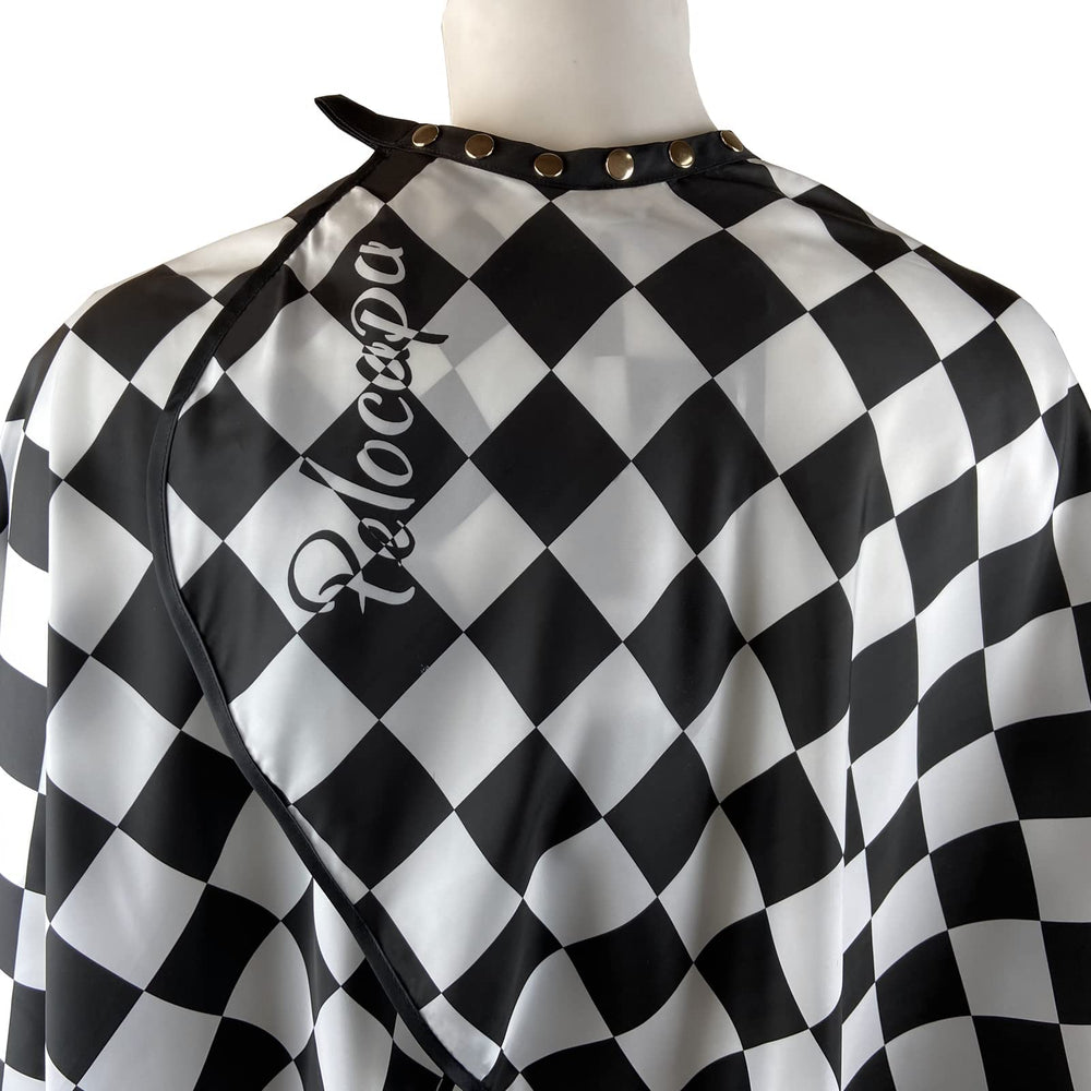 Pelocapa barber cape anti-static treatment adds comfort during long styling sessions.