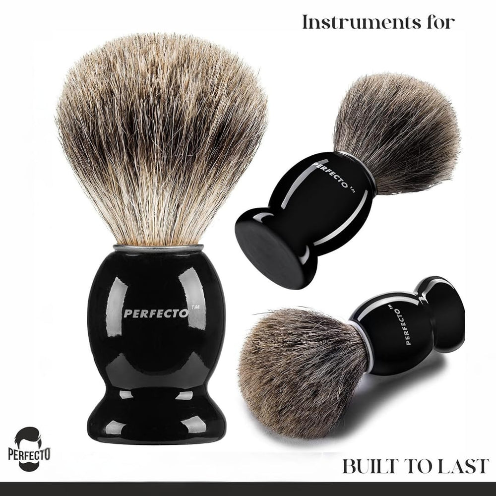 Perfecto wooden handle adds a luxurious feel and barbershop vibe.