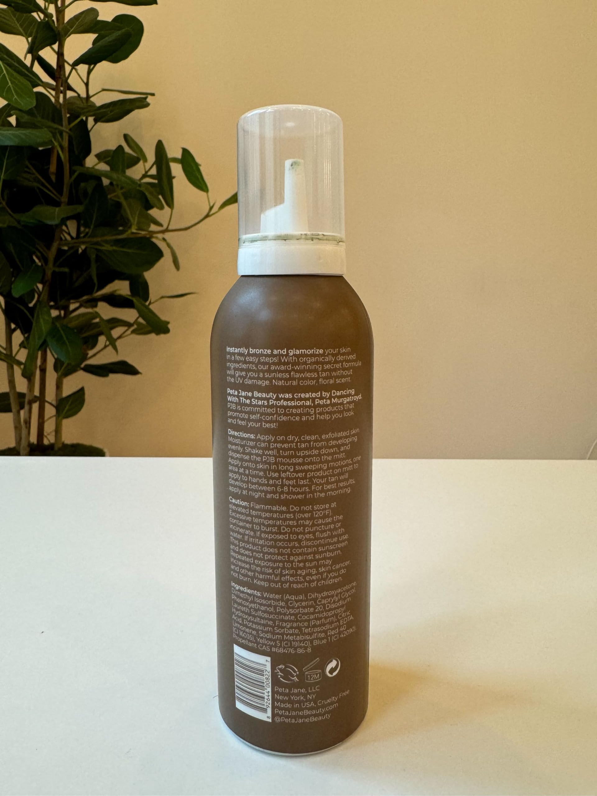 Peta Jane Ultra Dark Mousse packaging highlighting vegan formula