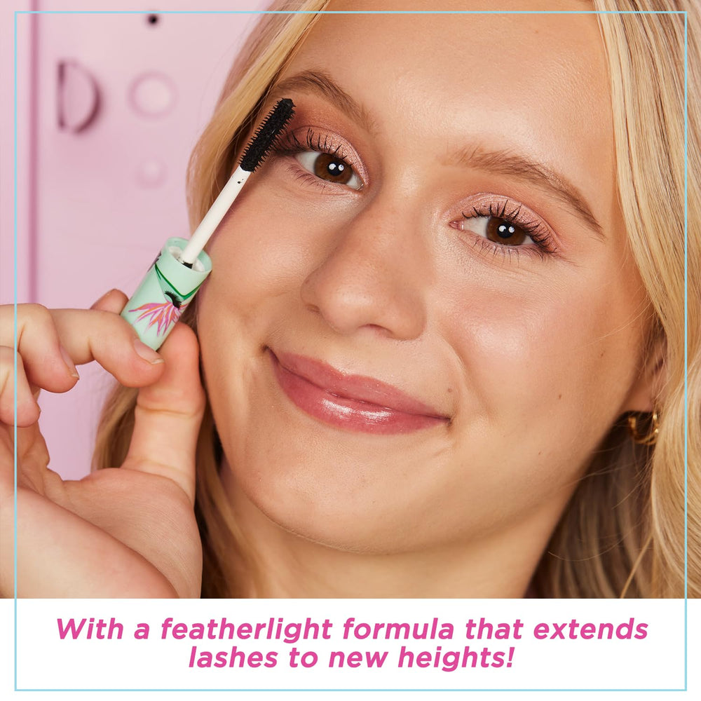 Petite 'N Pretty washaway mascara demonstrates easy removal with warm water for cleanup.