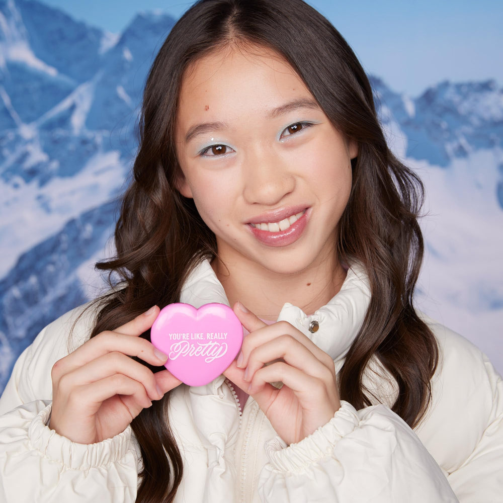 Petite 'N Pretty headband keeps hair tidy and stylish.