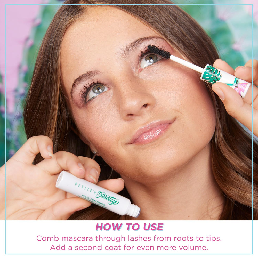 Petite 'N Pretty mascara on lashes delivering natural definition.