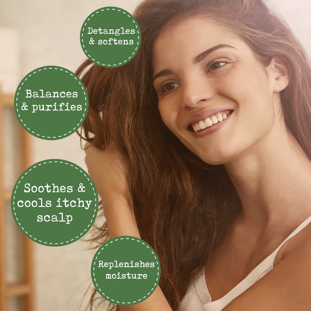 PHARM TO TABLE detangling hair nourishment spray for easy manageability.