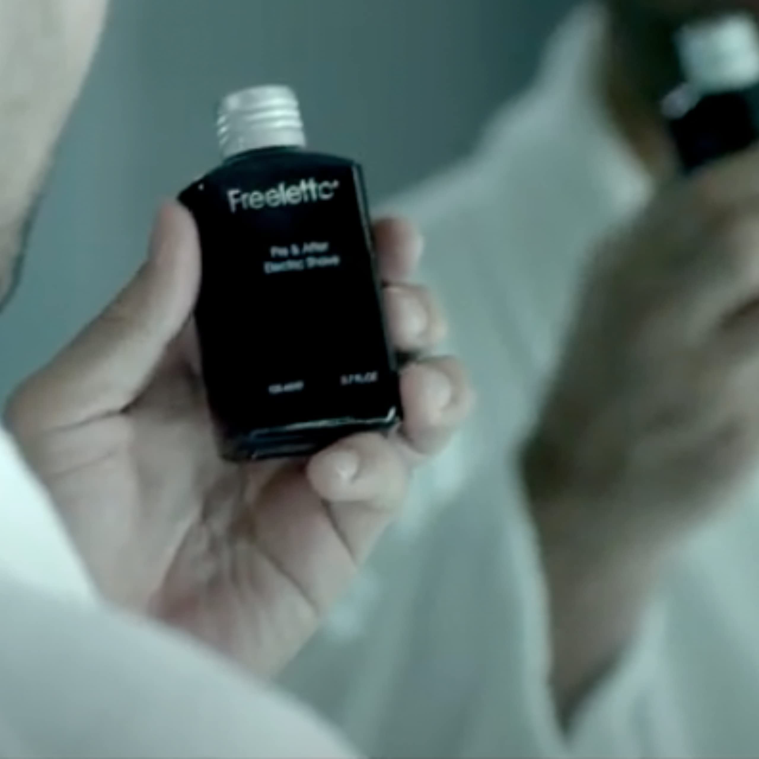 Pherolink Freelette 3.76 oz jar offers compact daily grooming