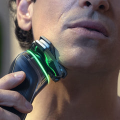 Philips S9000 head installation guide demonstrates easy replacement.