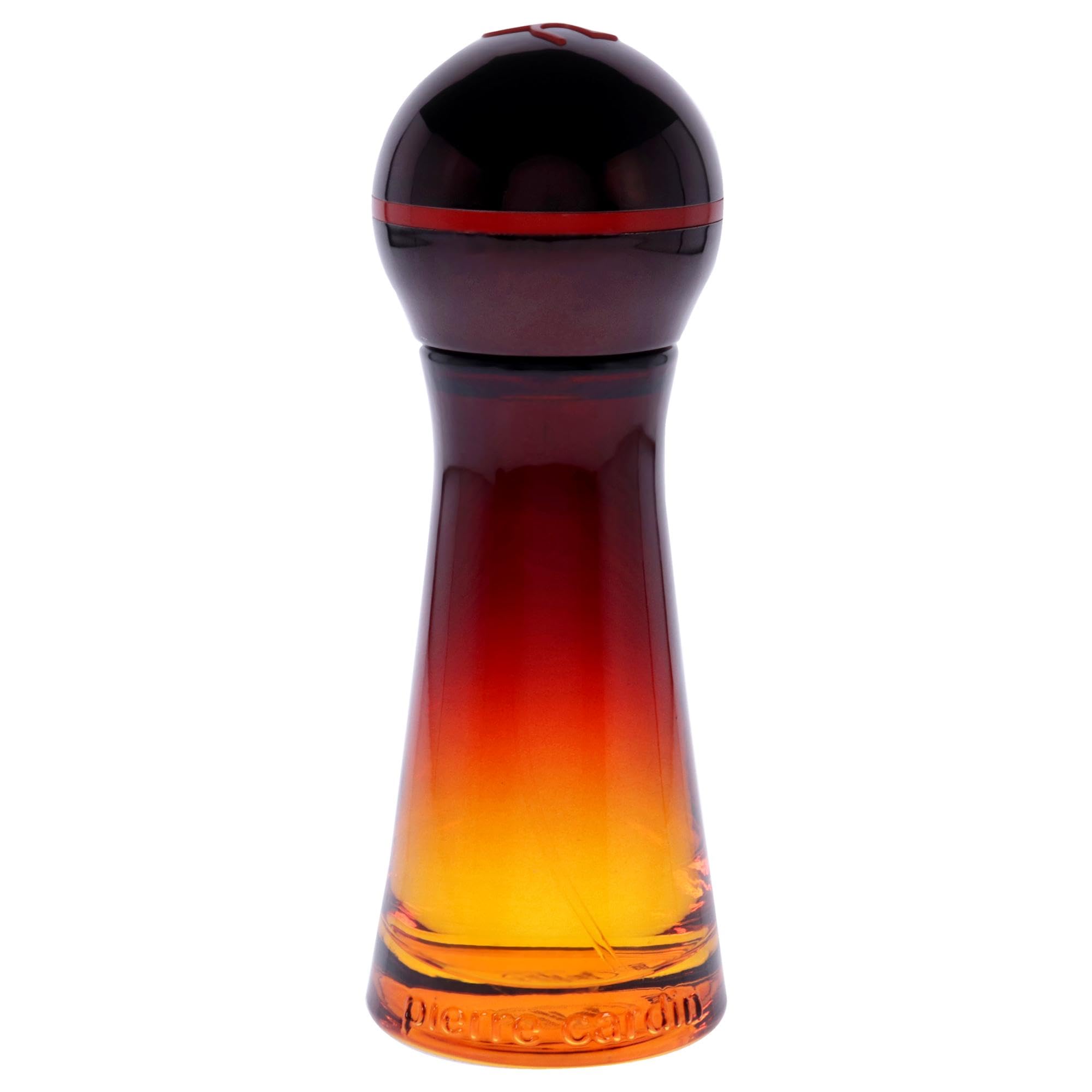 Pierre Cardin Fusion EDT close-up highlights woody notes for a refined mood.