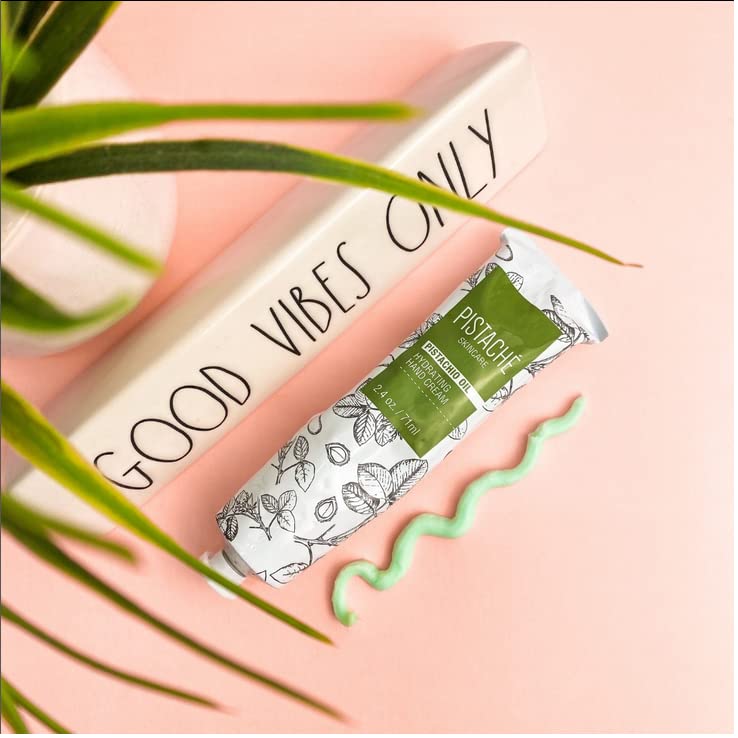 Pistaché Skincare wind-energy packaging highlights eco-friendly practices
