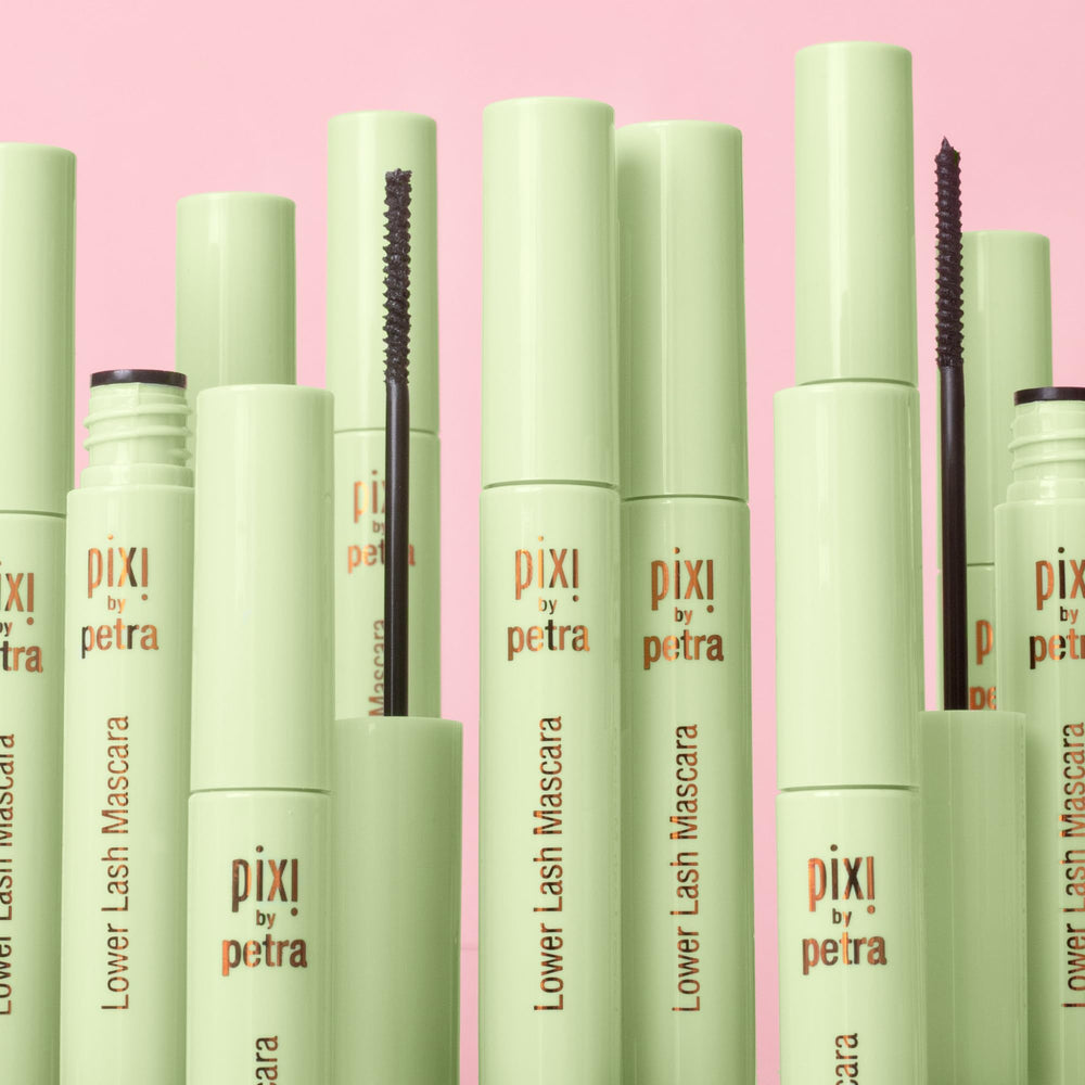 Pixi Lower Lash Mascara root-to-tip stroke for natural definition.