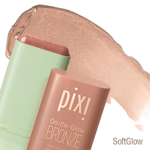 Pixi On-the-Glow Trio IcePearl swatch captures light for a halo glow.