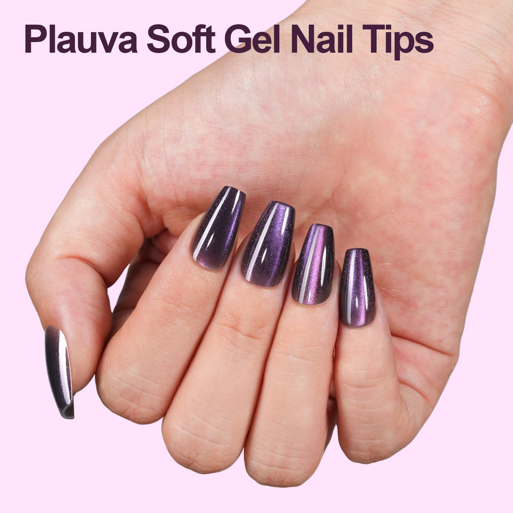 Plauva Cat Eye nails collection closeup reveals the glossy glitter finish.