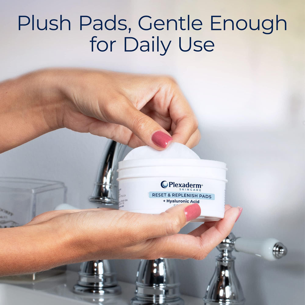 Plexaderm Reset Pads for no-rinse cleansing in one easy step.