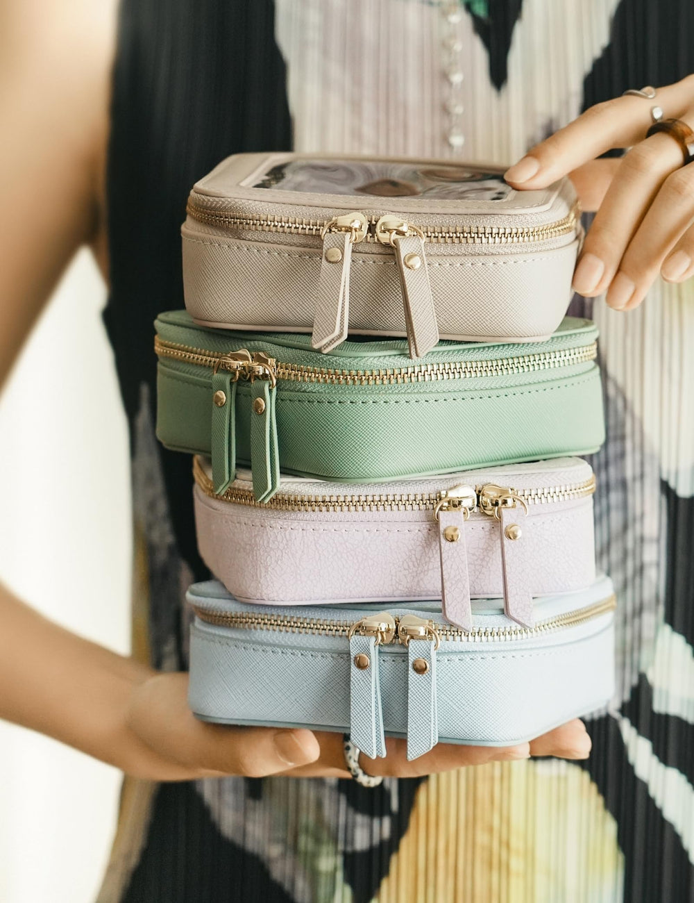 Popvibe portable organizer for travel, work, and errands.