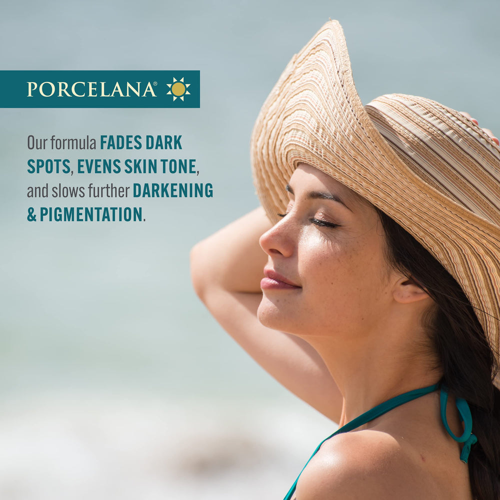 Porcelana Daytime Hydration Cream texture closeup shows creamy consistency for sensitive skin.
