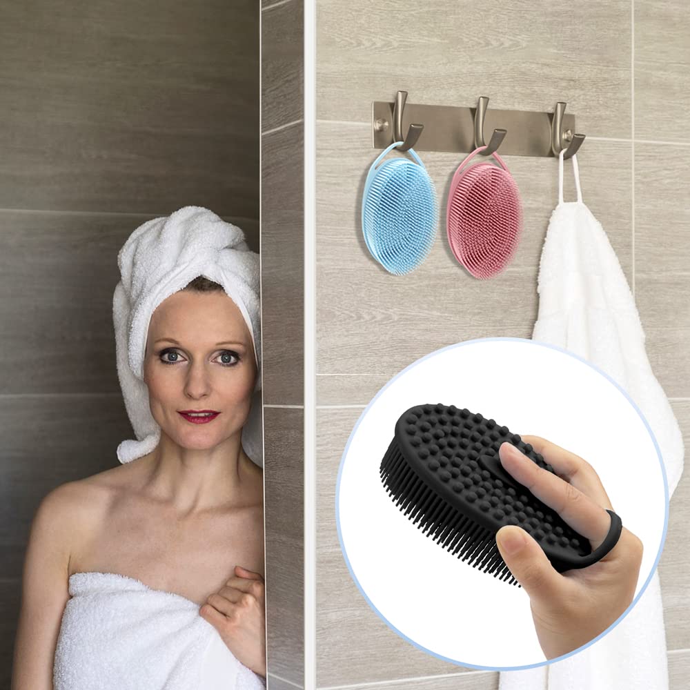 PQRUU silicone body scrubber hygienic design dries quickly and resists bacteria buildup.