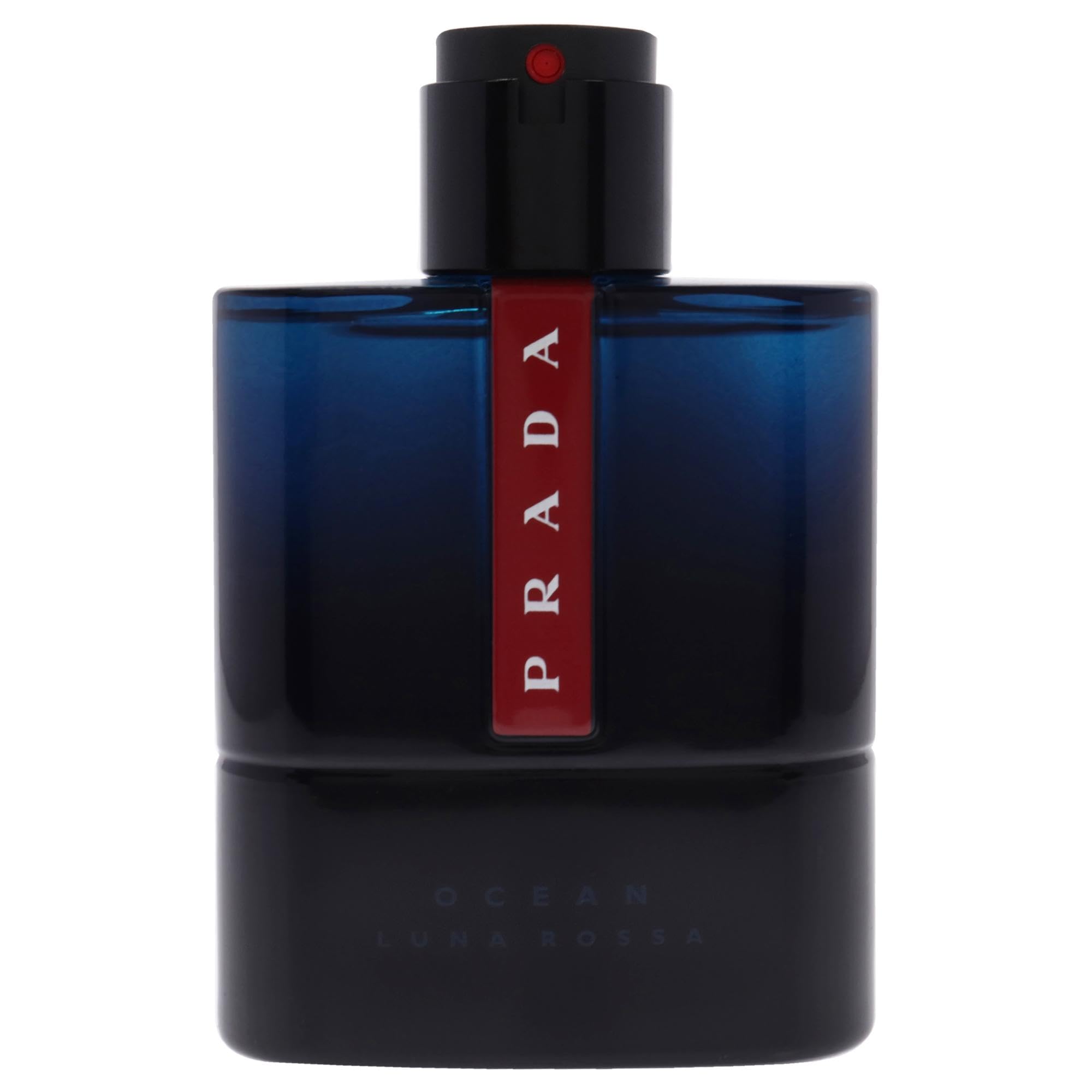 Prada Luna Rossa Ocean spray application shows even misting for balanced fragrance diffusion.