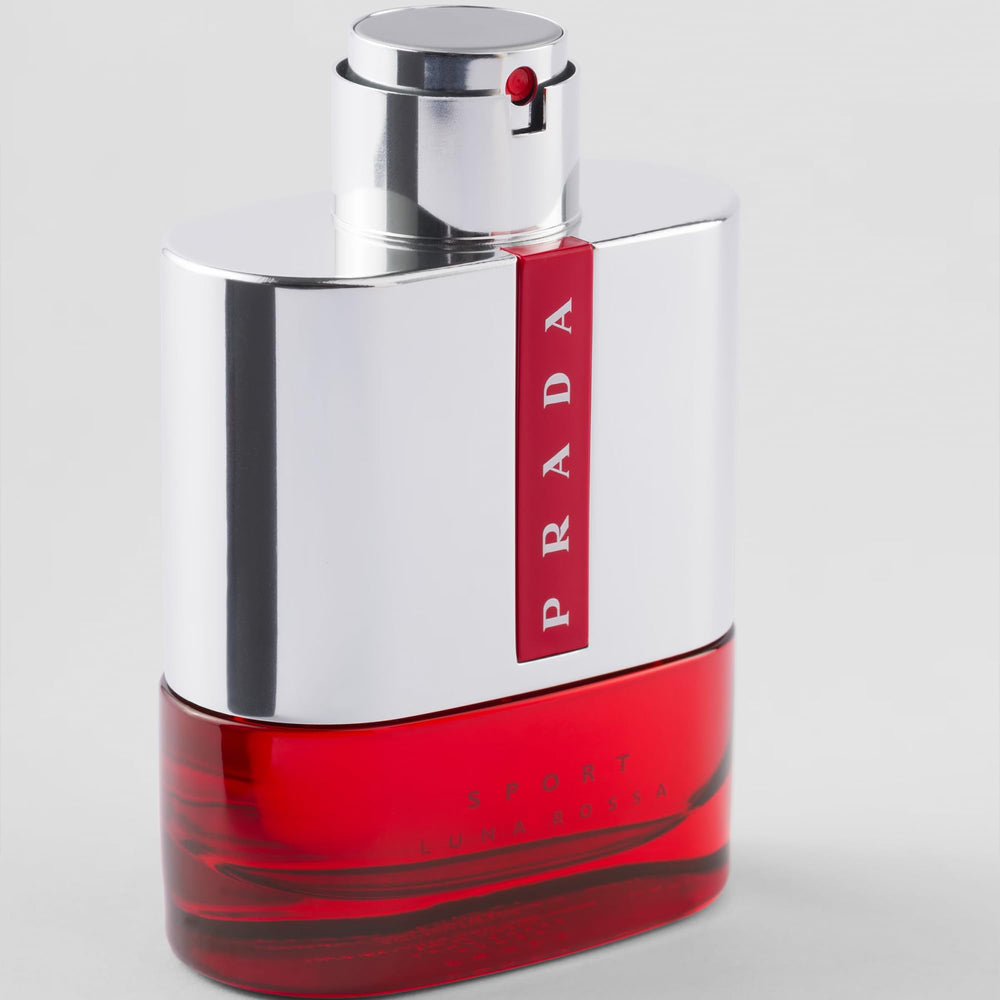 Prada Luna Rossa Sport atomizer close-up demonstrates easy spray action.