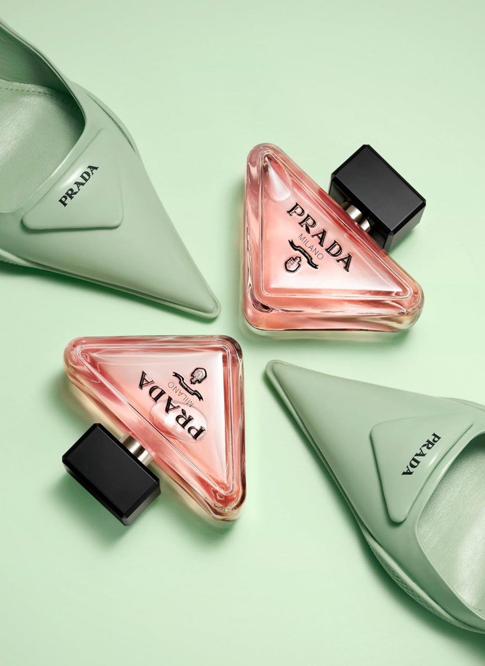 Prada Paradoxe lifestyle shot, versatile scent for work and social.