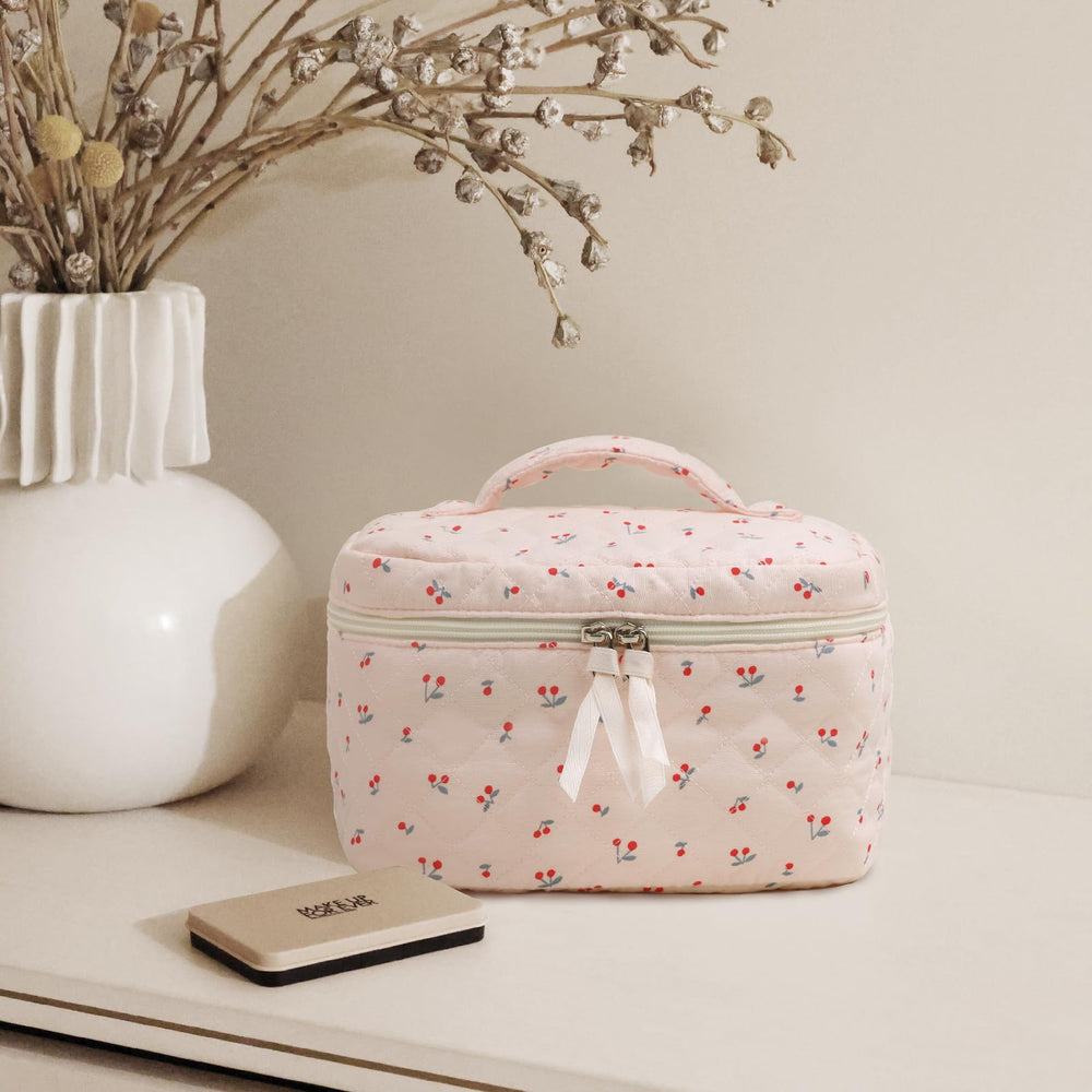 Prite large capacity bag keeps cosmetics organized with multiple compartments.