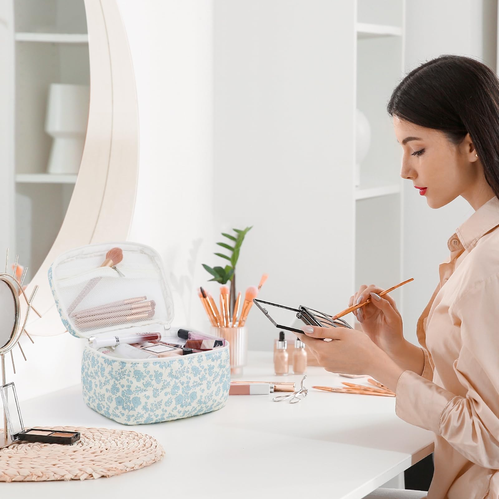 Prite makeup bag colored zipper webbing enables quick access
