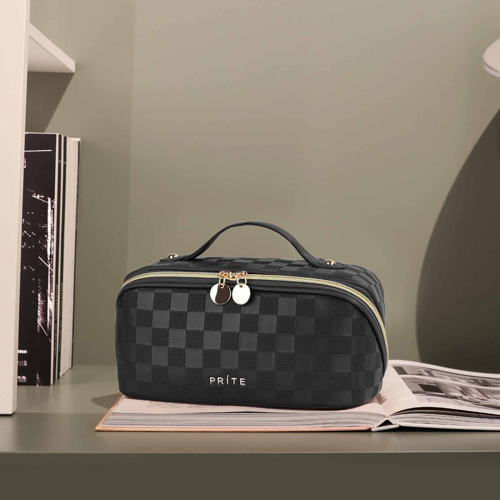 Prite makeup bag travel organization showcase for cosmetics and accessories