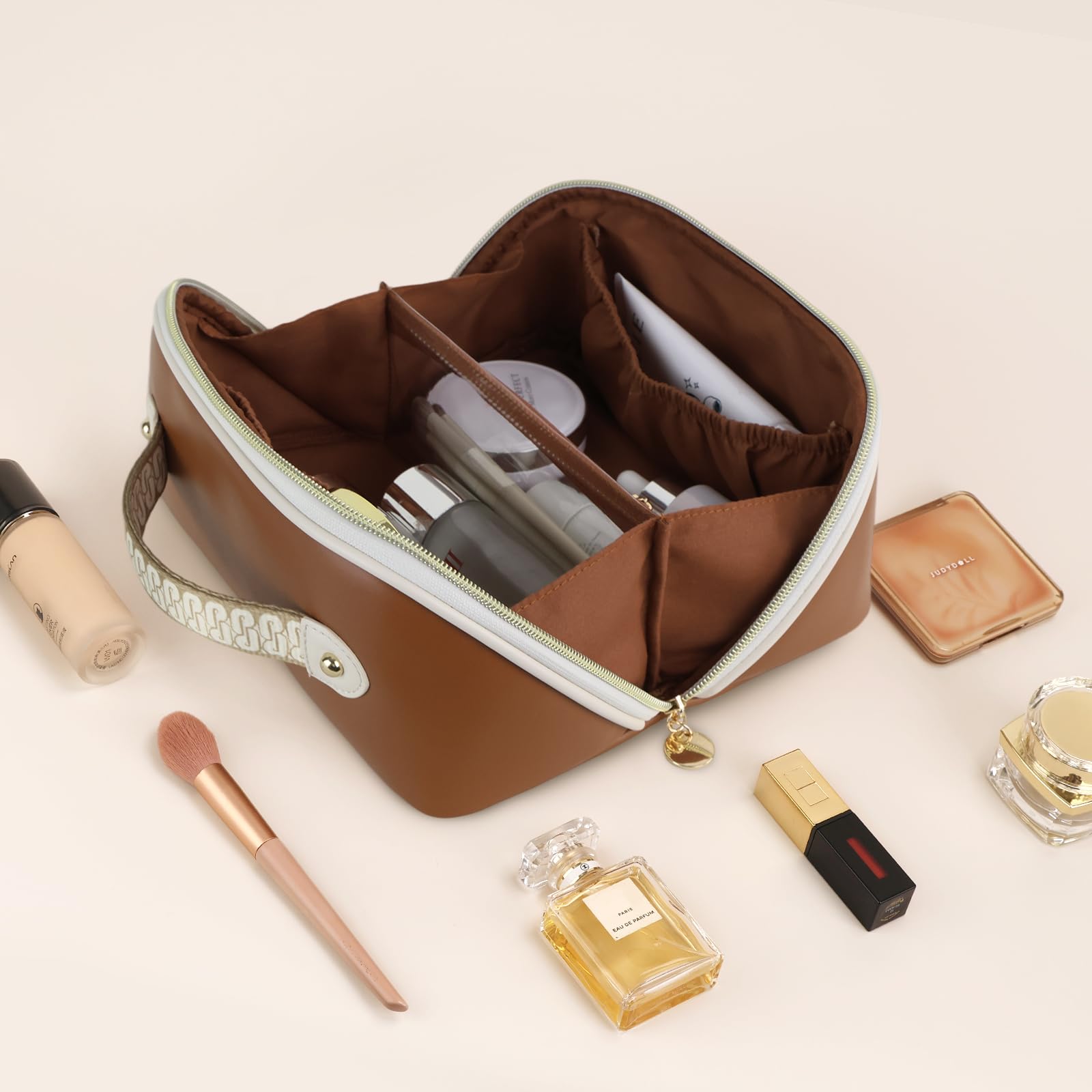 Prite bag compartments illustrate three sections for cosmetics and skincare