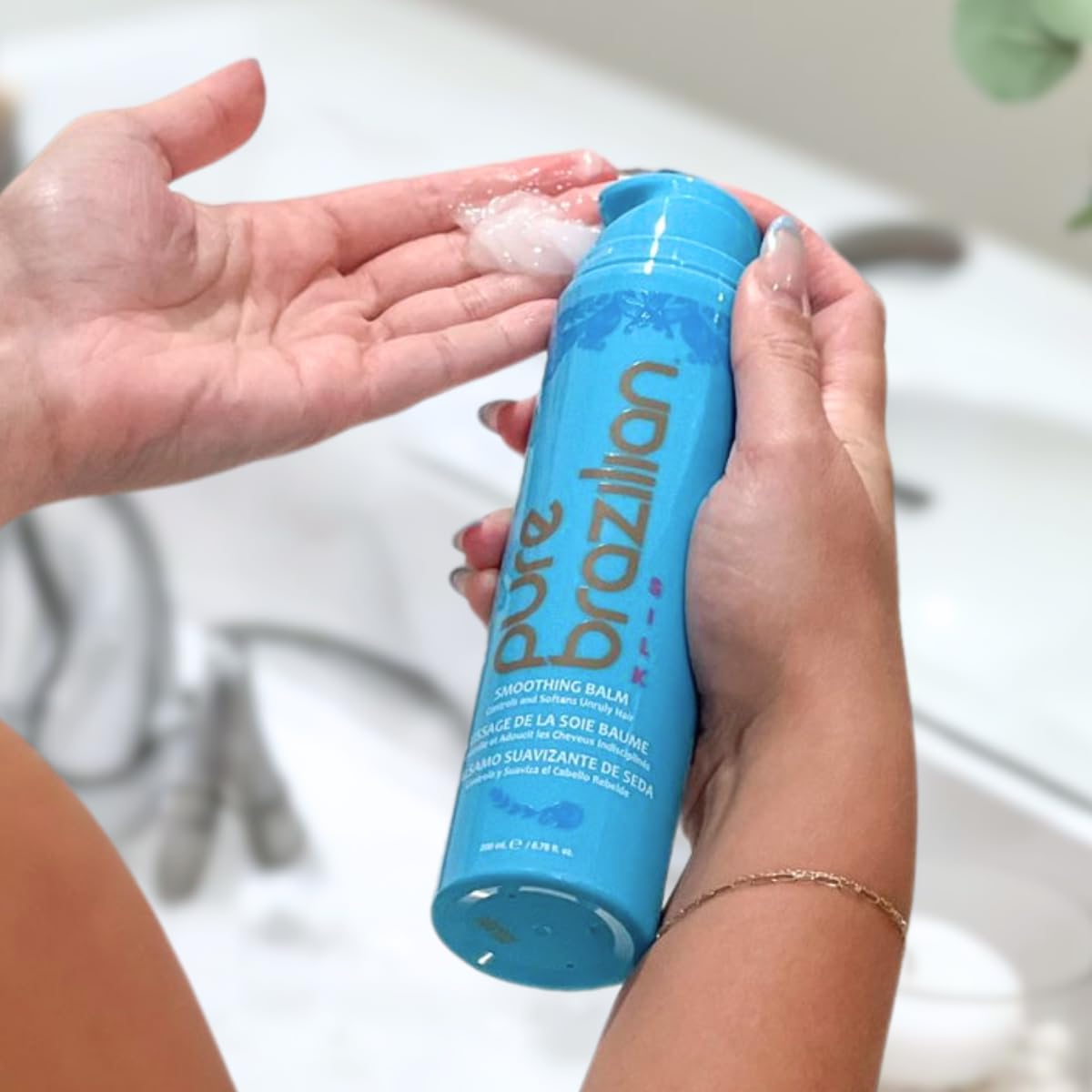 Pure Brazilian Silk Smoothing Balm shine closeup emphasizes natural, sleek shine.