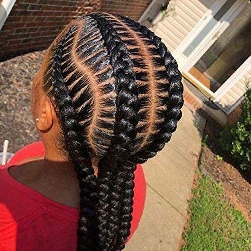 Pure O Natural Neatbraid gel during neatbraid session for smooth edges