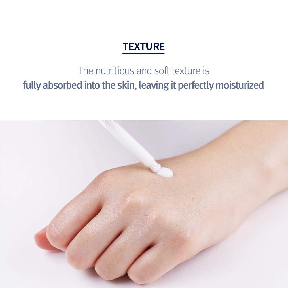 Pyunkang Yul Moisture Serum swatch showing quick absorption