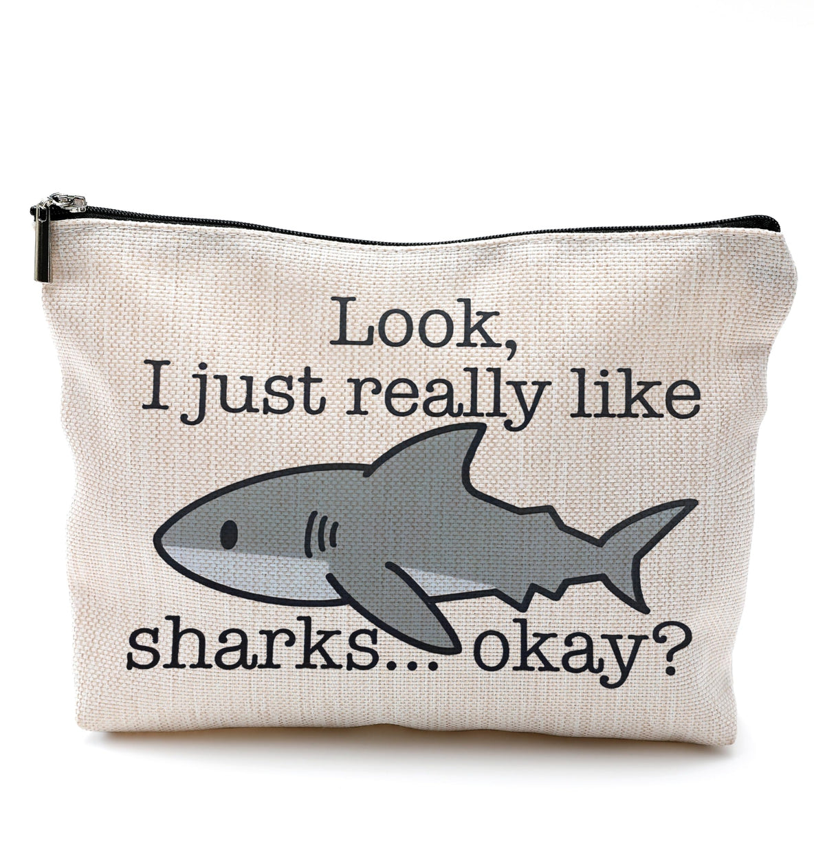 QGFM Shark Makeup Bag close-up highlighting durable zipper for daily use and travel