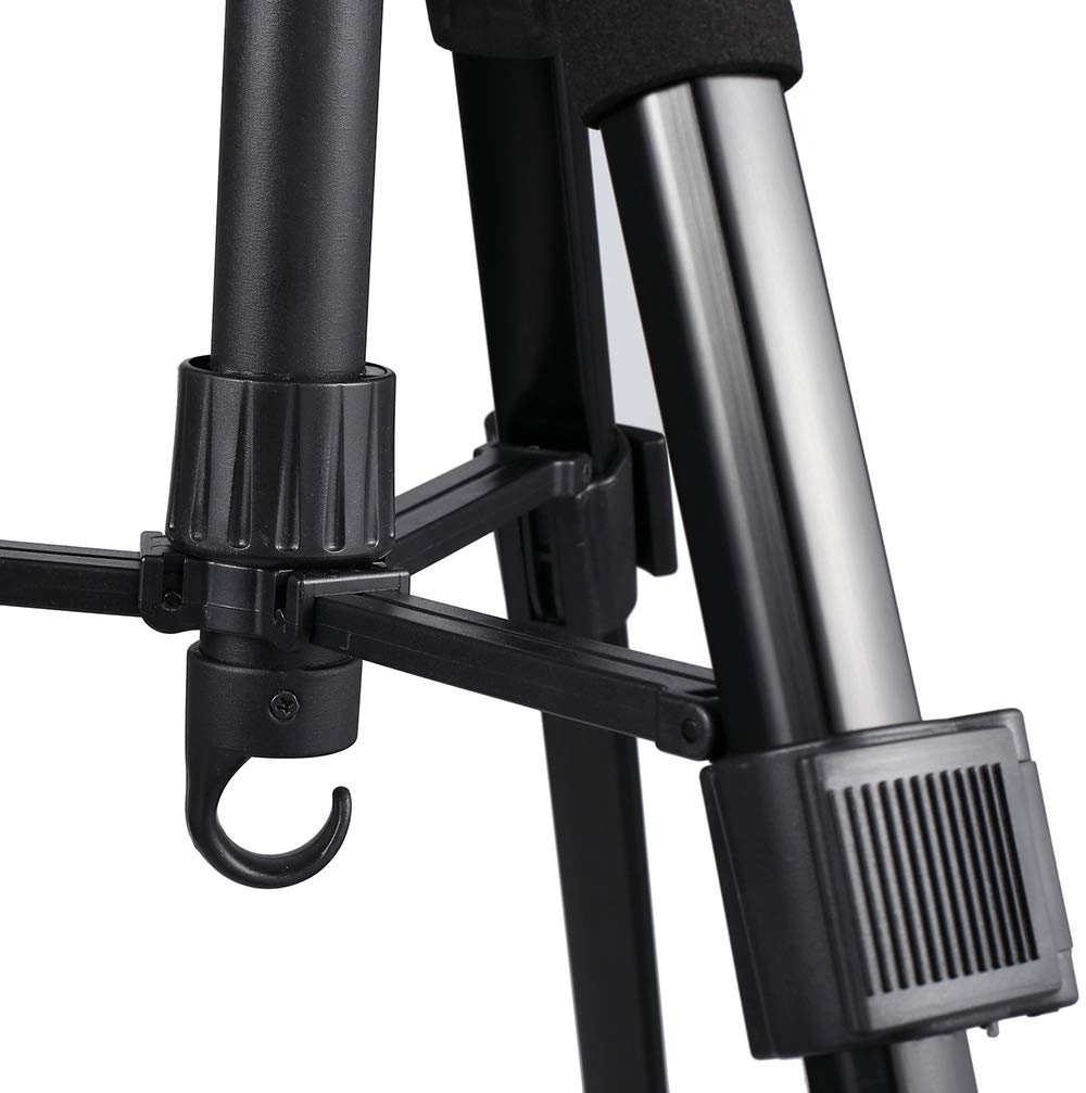 QISHI YUHUA wig stand center hook for tool storage while styling