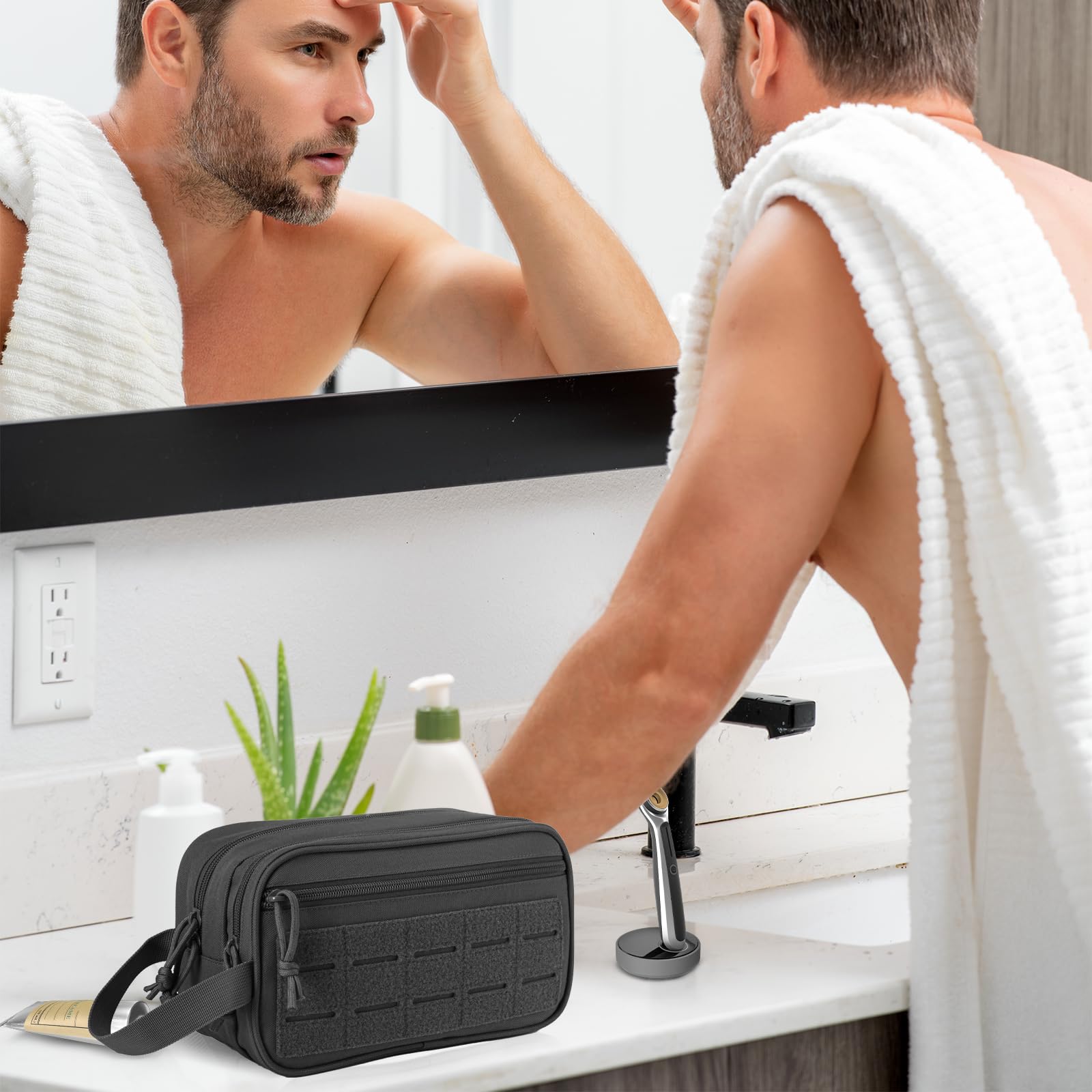 QT&QY tactical toiletry bag side handle demonstrates easy carrying on travels.