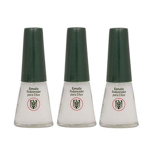 Química Alemana Nail Hardner bottle with new nourishing formula supports healthier nails.