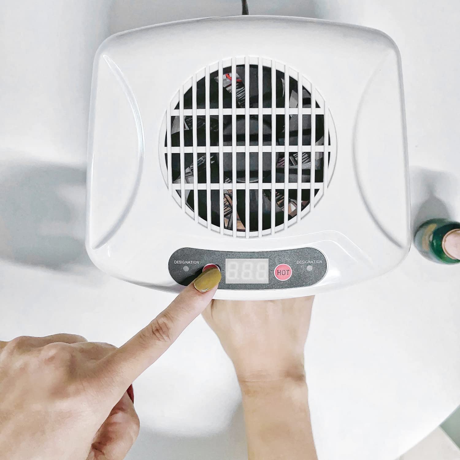 QUTUNI nail dryer suitable for dip powder and primers.