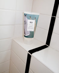 R+Co Cool Wind cream swirl captures creamy texture for detangling and styling