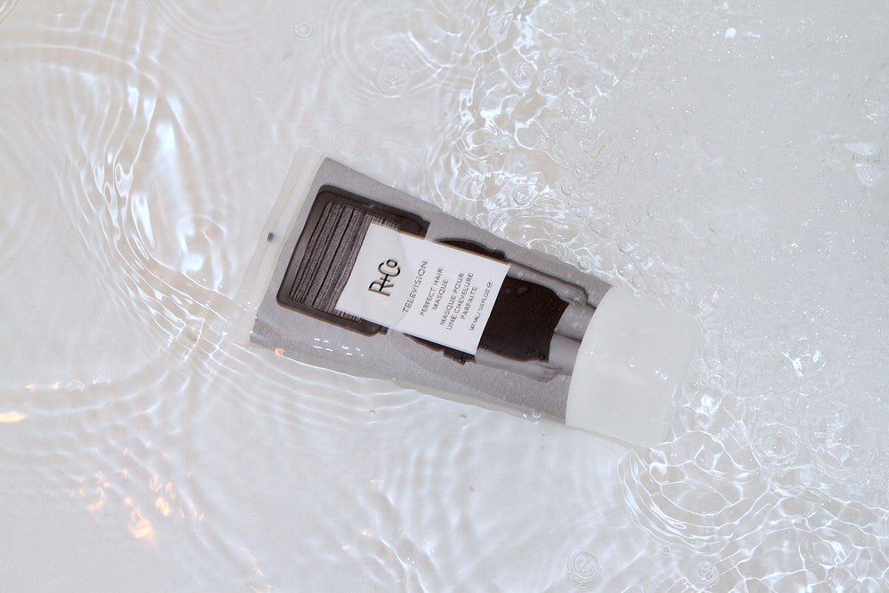 R+Co Television Masque Snow Mushroom Ingredient close-up signaling hydration.