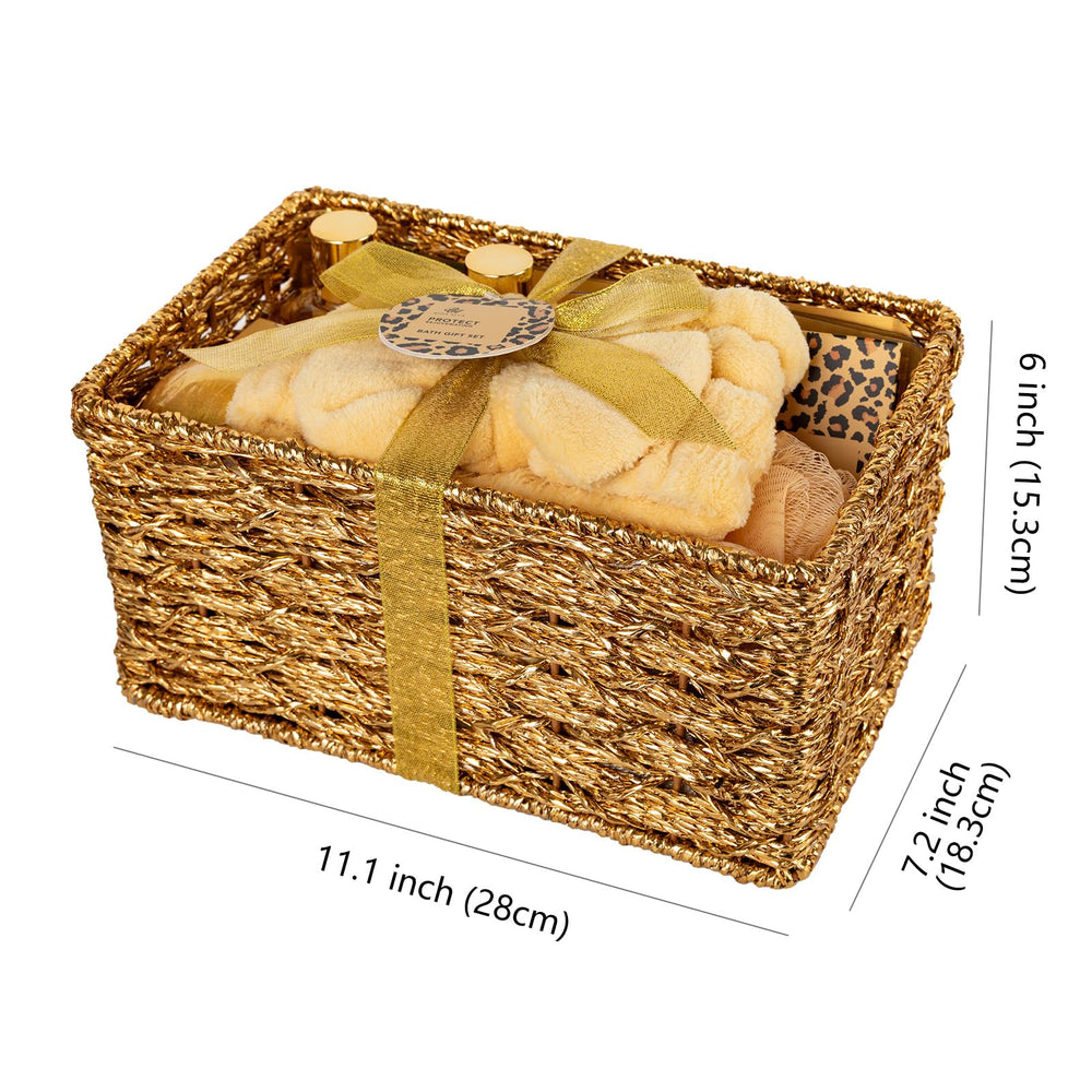 RA ROSA ACCA handcrafted gift basket with a note card personalizes presentation.