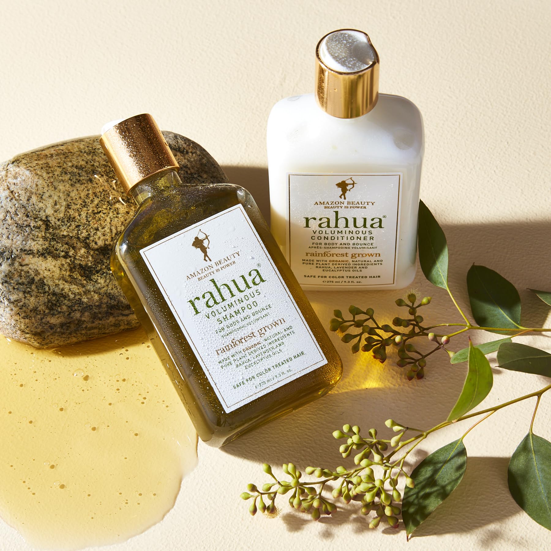 Rahua Voluminous Shampoo lavender eucalyptus aroma provides soothing scent experience.