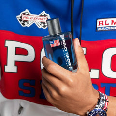 Polo Sport bottle pour shot for quick refreshment