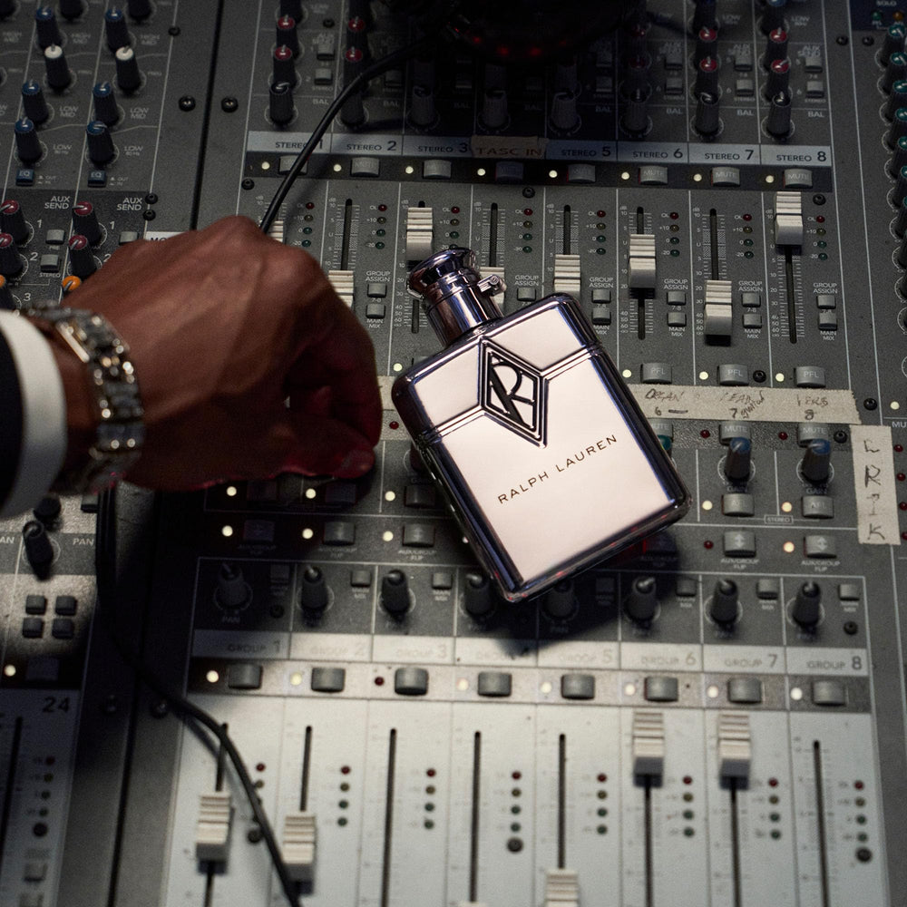 Ralph Lauren Fragrances Ralph's Club New York scent notes graphic communicates blackcurrant vanilla sandalwood profile for signature scent.