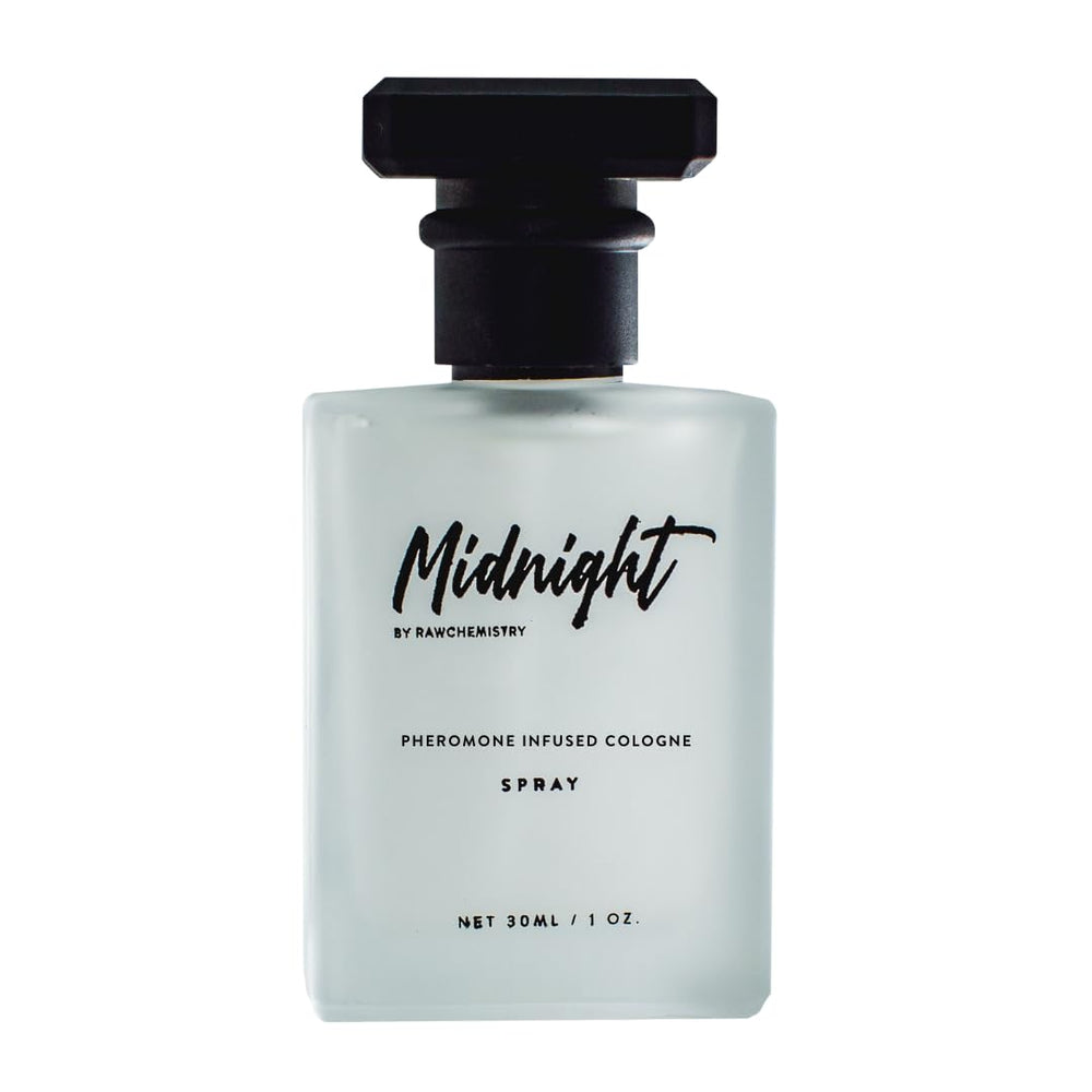 RawChemistry Midnight note stack ends with leather-vanilla base for depth.