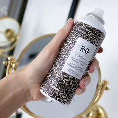 R+Co Chainmail bottle back highlights vegan, cruelty-free formula.