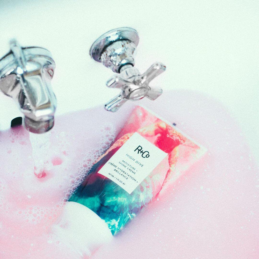 R+Co HIGH DIVE ready-to-use hair shine close-up