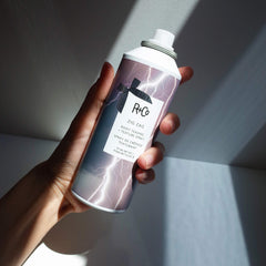 R+Co Zig Zag Texture Spray on hair enables dust-free, flexible texture.